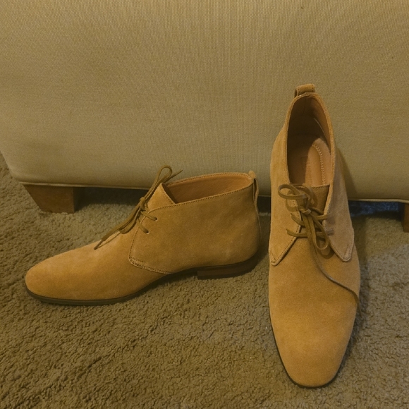Express Light Brown Chukka Boots - Picture 1 of 9